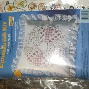 Vintage Creative Moments Candlewick kit